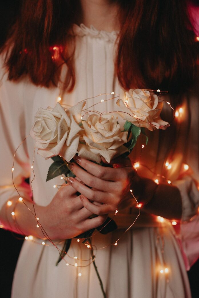 young-woman-7948563_1280