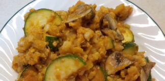 Carrot Sauce over Brown Rice and Tempeh